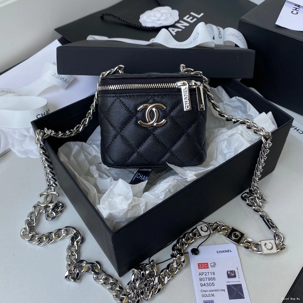 First Bag Ru CHANEL VANITY CASE 0707